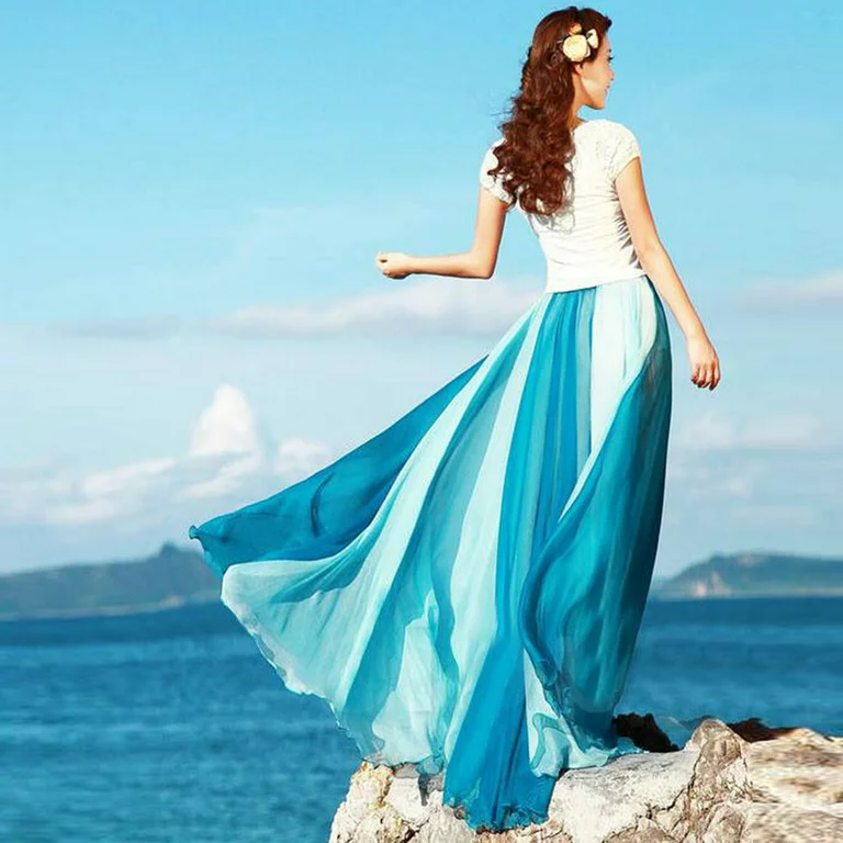  Summer Essentials: Elegant long skirt